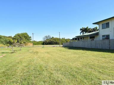 Residential Block For Sale - QLD - Tully Heads - 4854 - Prime Waterfront Position – Ready to Build  (Image 2)