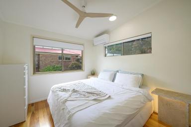 Unit For Sale - QLD - Cooroy - 4563 - Charming Townhouse with Big Side Yard  (Image 2)