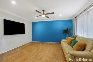 House For Sale - NSW - Moss Vale - 2577 - Spacious Family Living on a Generous 998sqm Block in Central Moss Vale  (Image 2)
