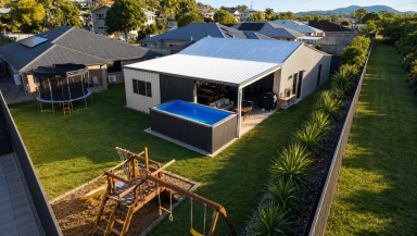 House For Sale - QLD - Eimeo - 4740 - BIG, BOLD & BUILT FOR FAMILY LIVING!  (Image 2)