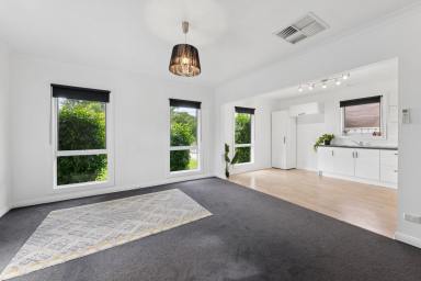 House For Sale - VIC - Mildura - 3500 - WONDERFUL FIRST HOME OR INVESTMENT OPPORTUNITY  (Image 2)