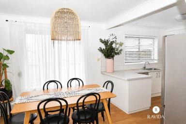House For Sale - VIC - Beechworth - 3747 - Charming Family Home in Beechworth  (Image 2)