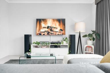 House For Sale - WA - Brabham - 6055 - NEW LISTING  (Image 2)