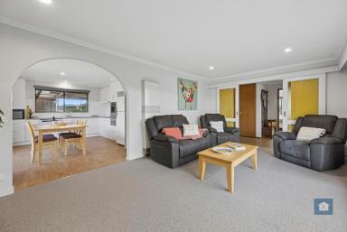 House For Sale - VIC - Colac - 3250 - Ready to Enjoy from Day One… (Image 2)