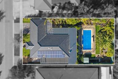 House For Sale - VIC - Strathfieldsaye - 3551 - Designed for Entertaining, Built for Living (Image 2)
