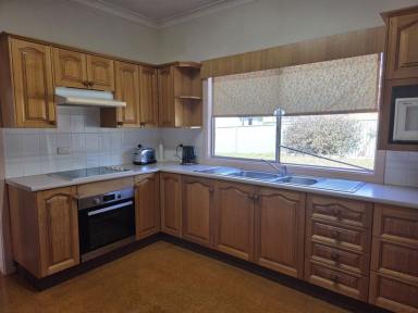 House For Sale - NSW - Muswellbrook - 2333 - THREE (3X) B/R FAMILY HOME WITHIN WALKING DISTANCE TO TWO PRIMARY SCHOOLS, SHOPS AND PARKLAND  (Image 2)