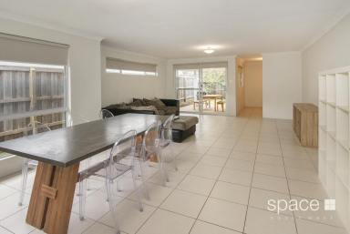 House For Sale - WA - Margaret River - 6285 - Cozy Cottage  (Image 2)
