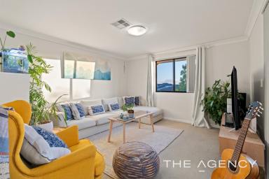 Apartment For Sale - WA - Queens Park - 6107 - Modern Comfort with Parkside Serenity! (Image 2)