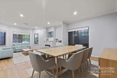 House For Sale - WA - Noranda - 6062 - HUGE, VERSATILE, FAMILY LIVING! (Image 2)