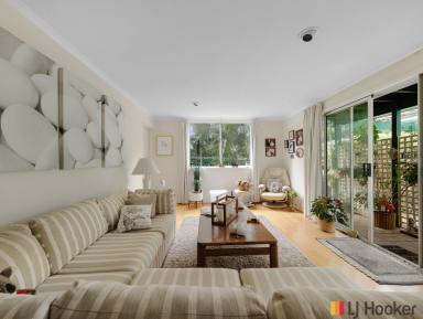 House For Sale - NSW - Surf Beach - 2536 - FEELS LIKE HOME  (Image 2)