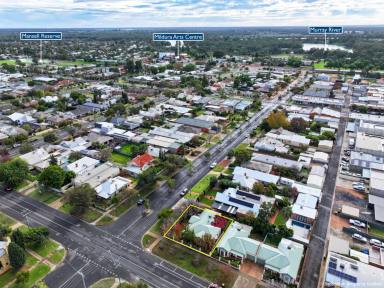 Townhouse Auction - VIC - Mildura - 3500 - TRUE CITY HEART LIVING  (Image 2)