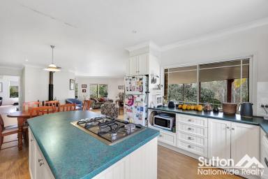 House For Sale - QLD - Dalysford - 4671 - Private Rural Retreat on 15.59 Hectares (38.52 Acres)  (Image 2)