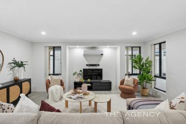 House For Sale - WA - Carramar - 6031 - FAMILY LIVING WITH FUTURE POTENTIAL  (Image 2)