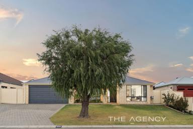 House For Sale - WA - Carramar - 6031 - PRIVATE VIEWINGS AVAILABLE UPON REQUEST - SPACE FOR A POOL OR A GRANNY FLAT! (Image 2)