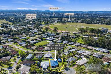 House For Sale - QLD - Southside - 4570 - Family Home, 9mx6m Shed, 1056m2 (Image 2)