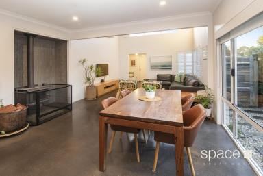 House For Sale - WA - Cowaramup - 6284 - Harmonious Family Home (Image 2)