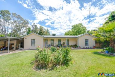House For Sale - VIC - Myrtleford - 3737 - Charming Home in Fantastic Location  (Image 2)