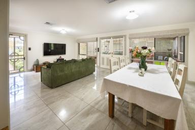 House For Sale - VIC - Kerang - 3579 - Stunning Double Brick Home in a Prime Kerang Location  (Image 2)