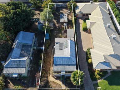 House For Sale - NSW - Moree - 2400 - 80 Years of Family Ownership & Ready for Its Next Chapter  (Image 2)