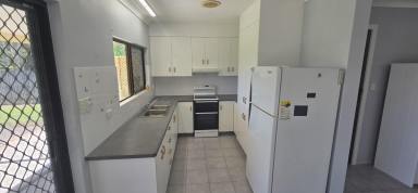 House For Sale - QLD - Cordelia - 4850 - BLOCK HOME WITH SHED BACKING ONTO RIVER!  (Image 2)