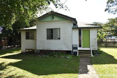 House For Sale - QLD - West Mackay - 4740 - Character Cottage on 764m² - Location, Potential & Opportunity!  (Image 2)