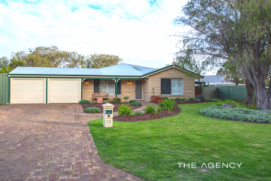 House For Sale - WA - West Busselton - 6280 - Gorgeous  Family Home with Bushland Outlook  Open By Appt 11/7/26  (Image 2)