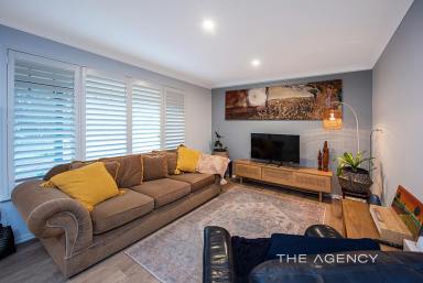 House For Sale - WA - West Busselton - 6280 - Gorgeous  Family Home with Bushland Outlook  - Call for a viewing  (Image 2)