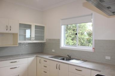 House For Lease - NSW - Cobargo - 2550 - Immaculately Renovated Home for Lease  (Image 2)
