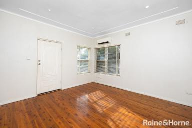 House Auction - NSW - Mount Austin - 2650 - Raise Your Paddle for This One  (Image 2)