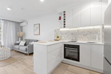 Apartment For Sale - QLD - Surfers Paradise - 4217 - Your Piece of Paradise!  (Image 2)
