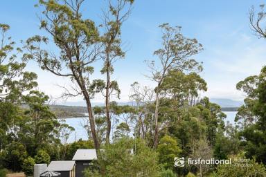 House For Sale - TAS - Lunawanna - 7150 - Coastal Charm Above the Channel - Lunawanna Opportunity!  (Image 2)