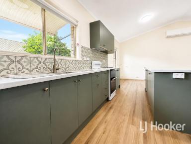House For Sale - NSW - Inverell - 2360 - Low Maintenance home Close to CBD  (Image 2)