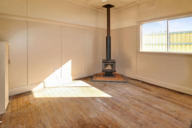 House For Sale - NSW - Glen Innes - 2370 - Investment Opportunity on a Generous 1,017m² Block  (Image 2)