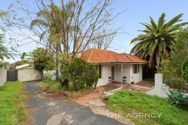 House For Sale - WA - Balga - 6061 - Prime 809sqm Opportunity with Development Potential (Image 2)