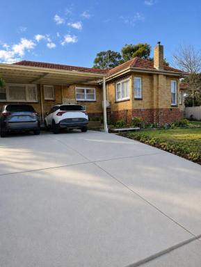 House For Lease - VIC - Balwyn - 3103 - 4 bedroom home in quiet Balwyn location (Image 2)