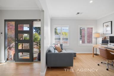 House For Sale - WA - Parkerville - 6081 - Immaculate Space and Style (Image 2)