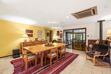Acreage/Semi-rural For Sale - WA - Mariginiup - 6078 - Rare Lifestyle Retreat (Image 2)