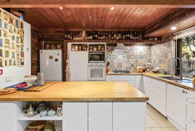 Acreage/Semi-rural For Sale - WA - Mariginiup - 6078 - Rare Lifestyle Retreat  (Image 2)