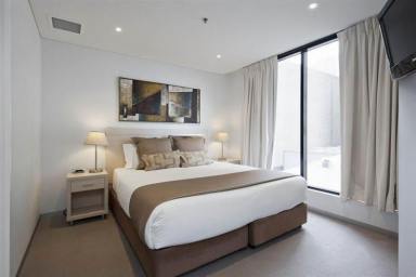 Apartment For Sale - SA - Adelaide - 5000 - Great CBD Apartment on North Terrace (Image 2)
