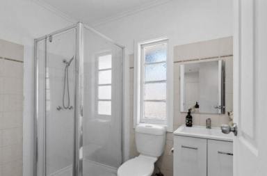 House For Lease - QLD - Runcorn - 4113 - Prime Location - Walking to train station (Image 2)