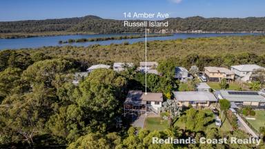 House For Sale - QLD - Russell Island - 4184 - Island Charm, Big Verandahs & Water Glimpses – Fully Renovated and Ready Now (Image 2)