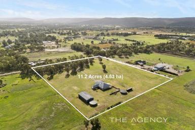 House For Sale - WA - Middle Swan - 6056 - 11.2 Acres, 8 Years Young Residence & Massive Shed - All Off Grid (Image 2)