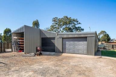 House For Sale - QLD - Highfields - 4352 - The Ultimate Family Setup  (Image 2)