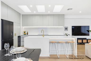 House For Sale - WA - Dianella - 6059 - Stunning HIA Award Winner in a Premium Position  (Image 2)