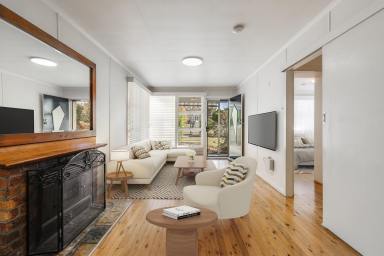 House For Sale - QLD - Centenary Heights - 4350 - Charming timber home offering lifestyle, comfort and exceptional value  (Image 2)