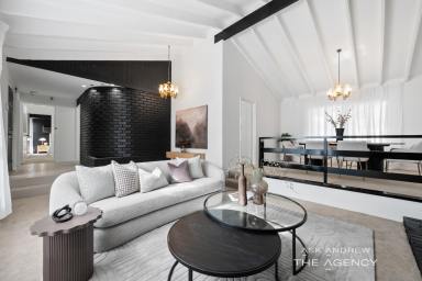 House For Sale - WA - Booragoon - 6154 - FANTASTIC LOCATION AND FUTURE DEVELOPMENT  (Image 2)