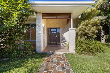 Acreage/Semi-rural For Sale - QLD - Rosemount - 4560 - Dual living + shed with amenities on 1.5 acre allotment (Image 2)