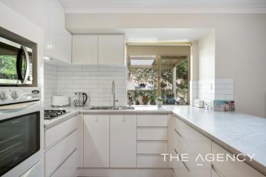 Villa For Sale - WA - Shoalwater - 6169 - Low Maintenance, Great Location, Easy Living (Image 2)