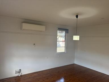 House Leased - NSW - Tamworth - 2340 - Two Bedroom Home Close to Town  (Image 2)