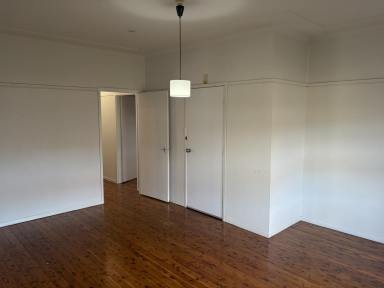 House Leased - NSW - Tamworth - 2340 - Two Bedroom Home Close to Town  (Image 2)